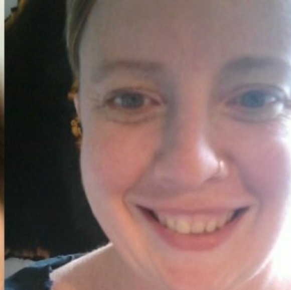 Meet your Posher, Christine - Picture 1 of 1